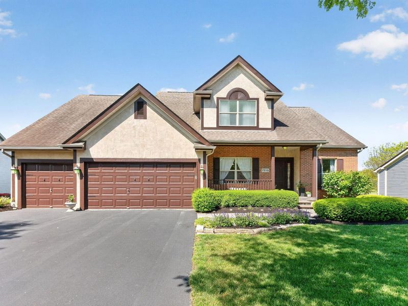 7215 Bromfield Drive, Canal Winchester, OH 43110 Photo 1