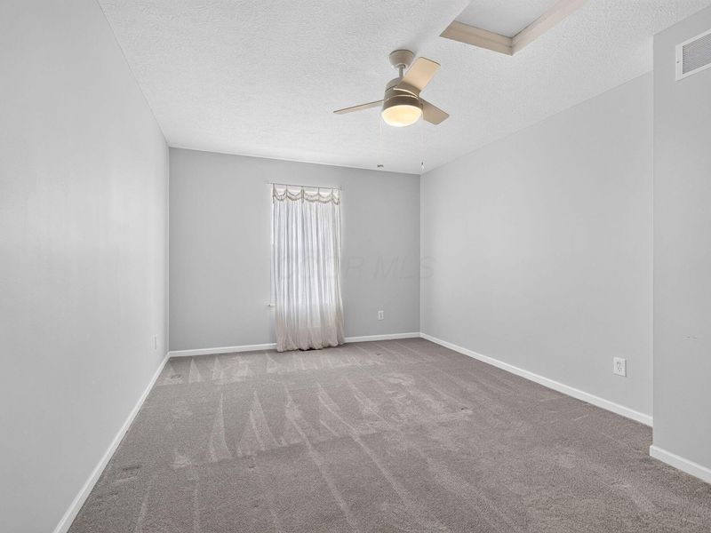 7215 Bromfield Drive, Canal Winchester, OH 43110 Photo 13
