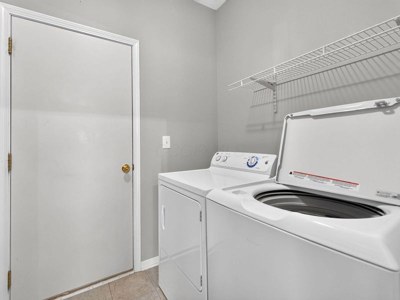 7215 Bromfield Drive, Canal Winchester, OH 43110 Photo 47