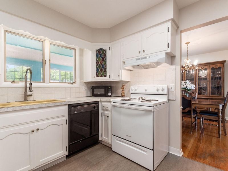 240 Old Trail Drive, Columbus, OH 43213 Photo 15