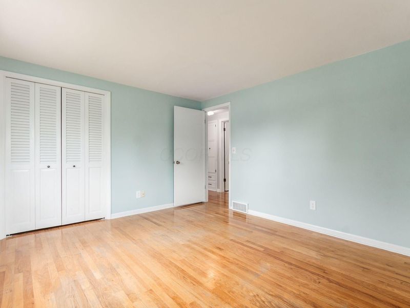 240 Old Trail Drive, Columbus, OH 43213 Photo 32