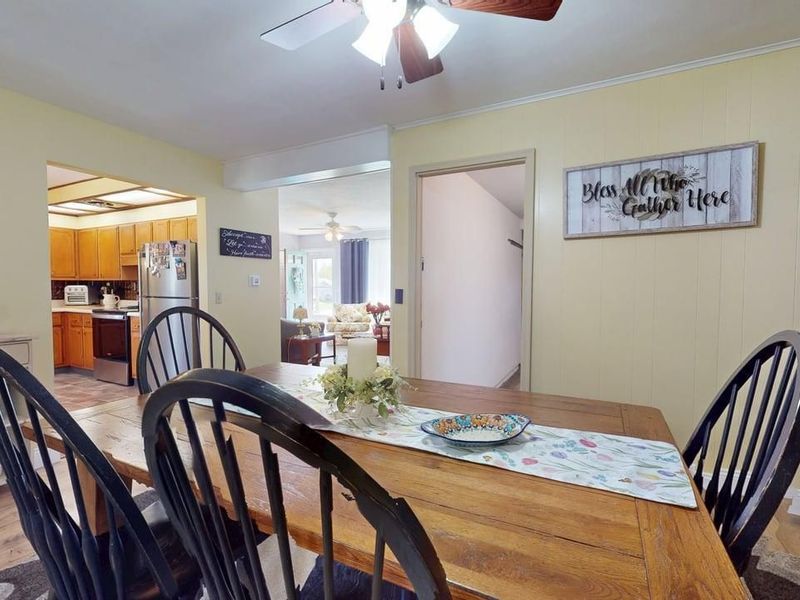 518 Kennedy Drive, Willard, OH 44890 Photo 12