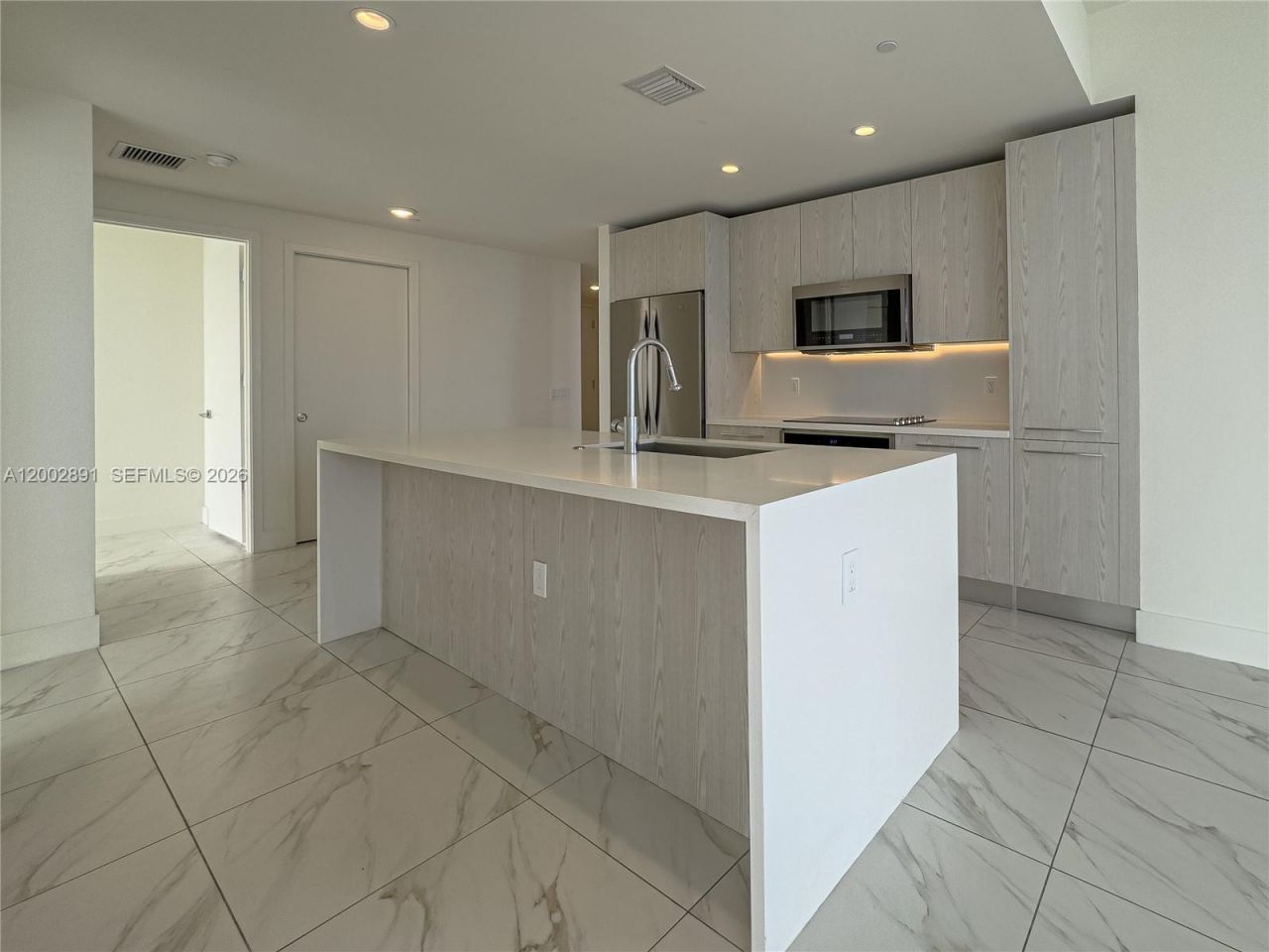 2000 Metropica Way, Unit 2009, Sunrise, FL 33323 Photo