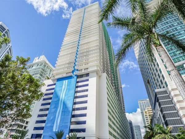 1200 Brickell Bay Dr , Unit 1910, Miami, FL 33131