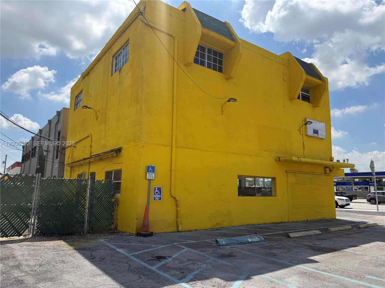 9193 SW 40th St , Miami, FL 33165 Photo