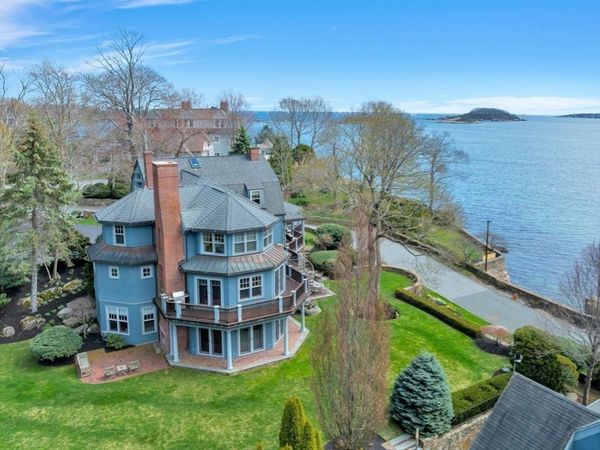 73 - 75 Harbor Street, Manchester, MA 01944