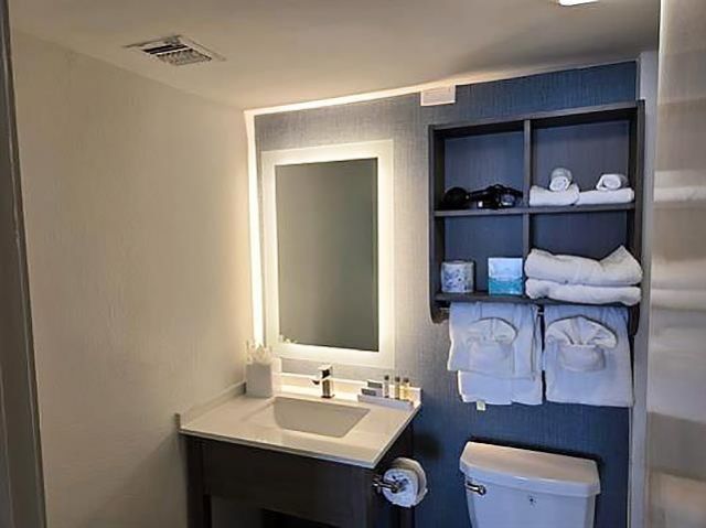2401 S Ocean Blvd.  Photo 23