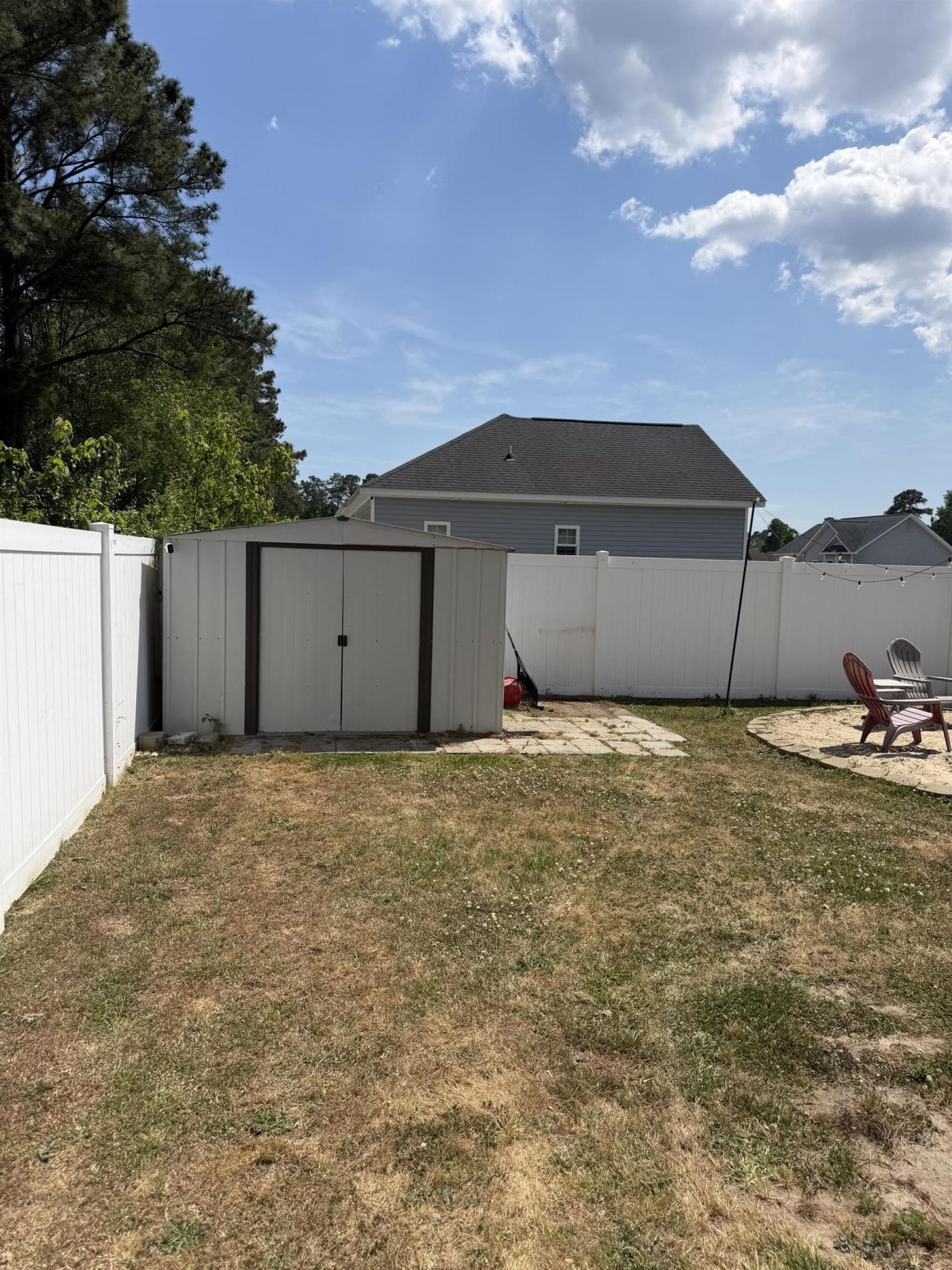 201 Holden Dr. Photo 17