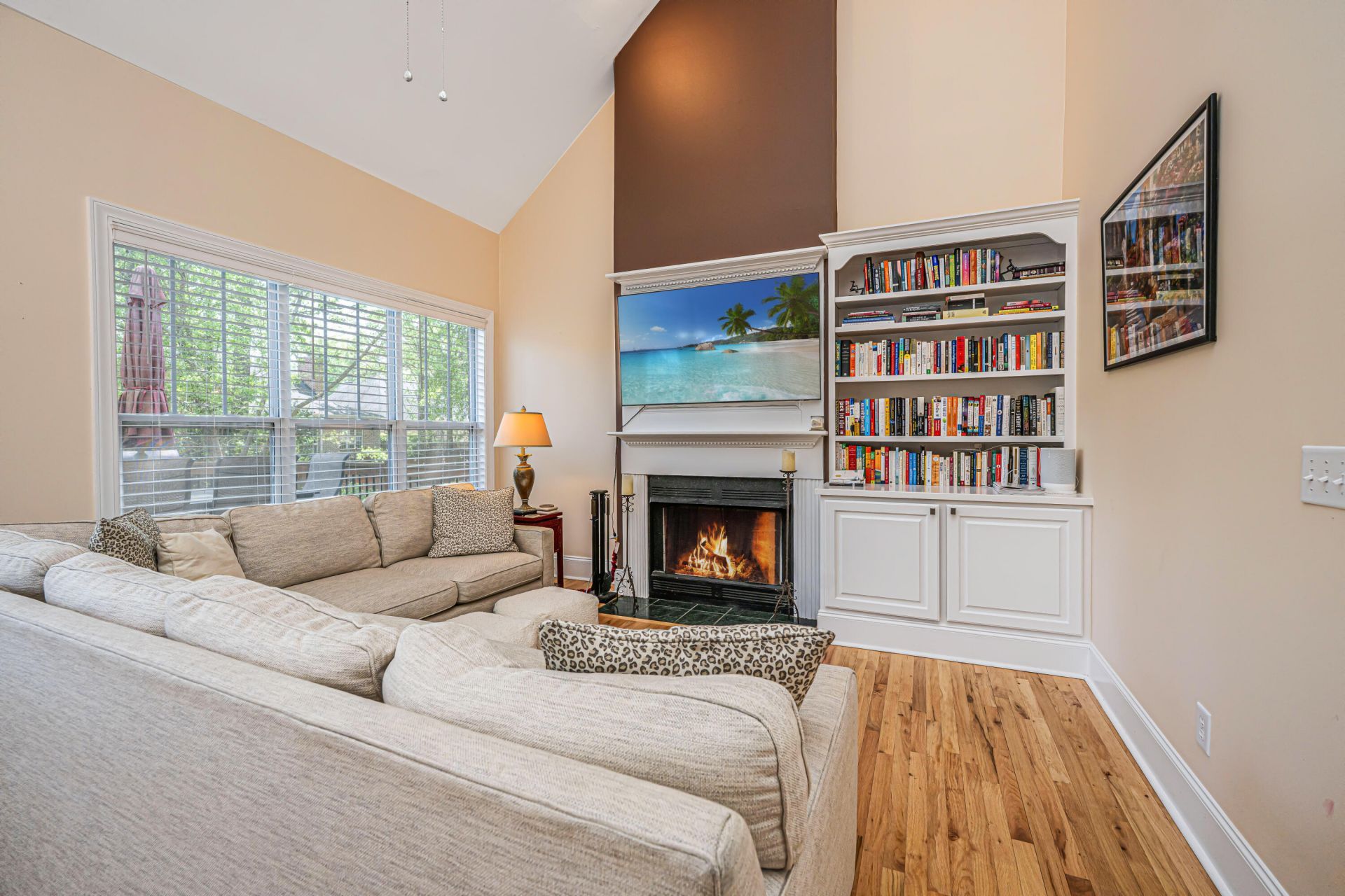 4407 Wild Thicket Lane Photo 7