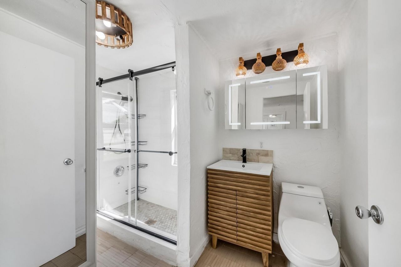 308 SW 1st Street, Delray Beach, FL 33444 Photo