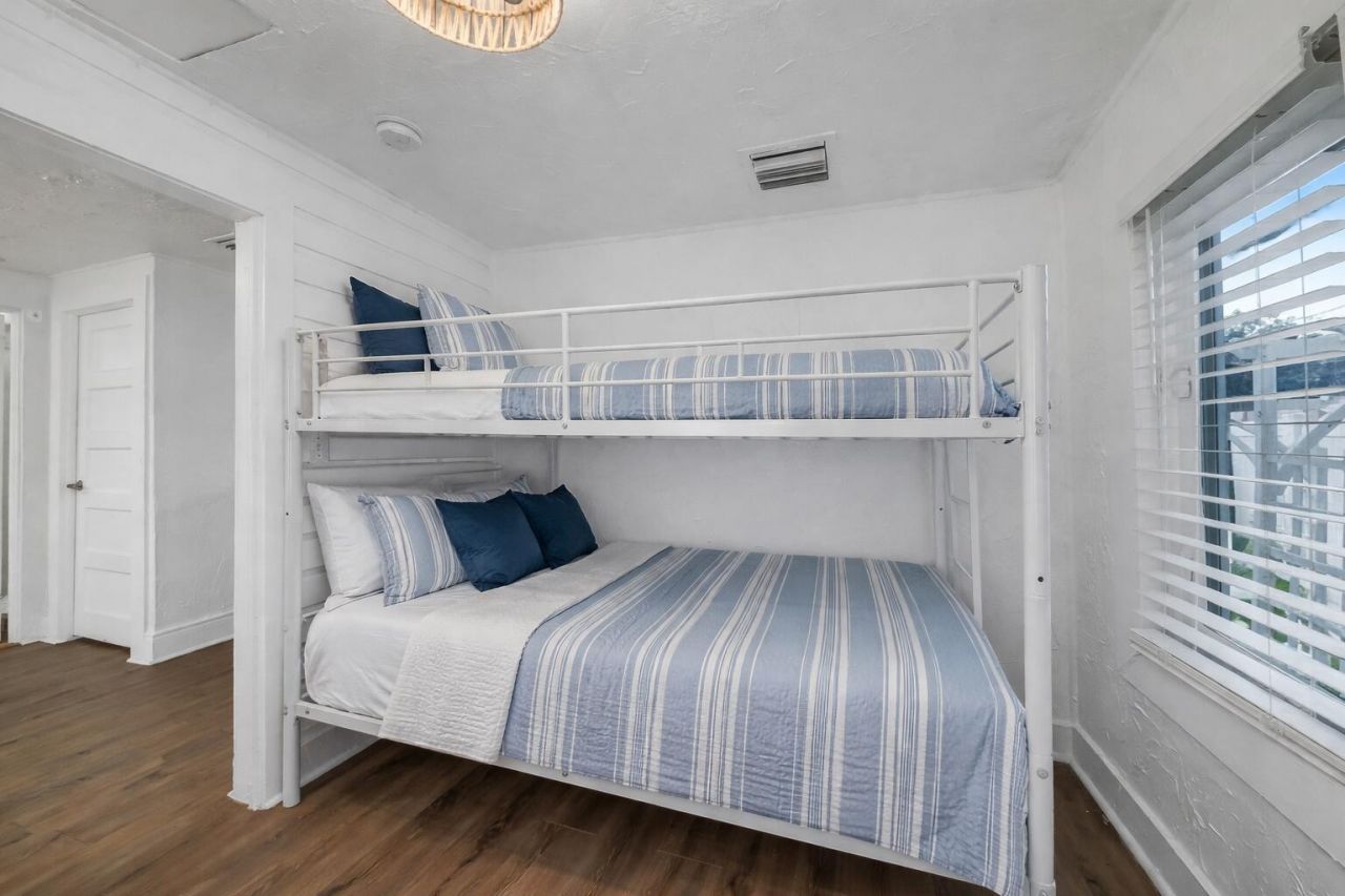 308 SW 1st Street, Delray Beach, FL 33444 Photo