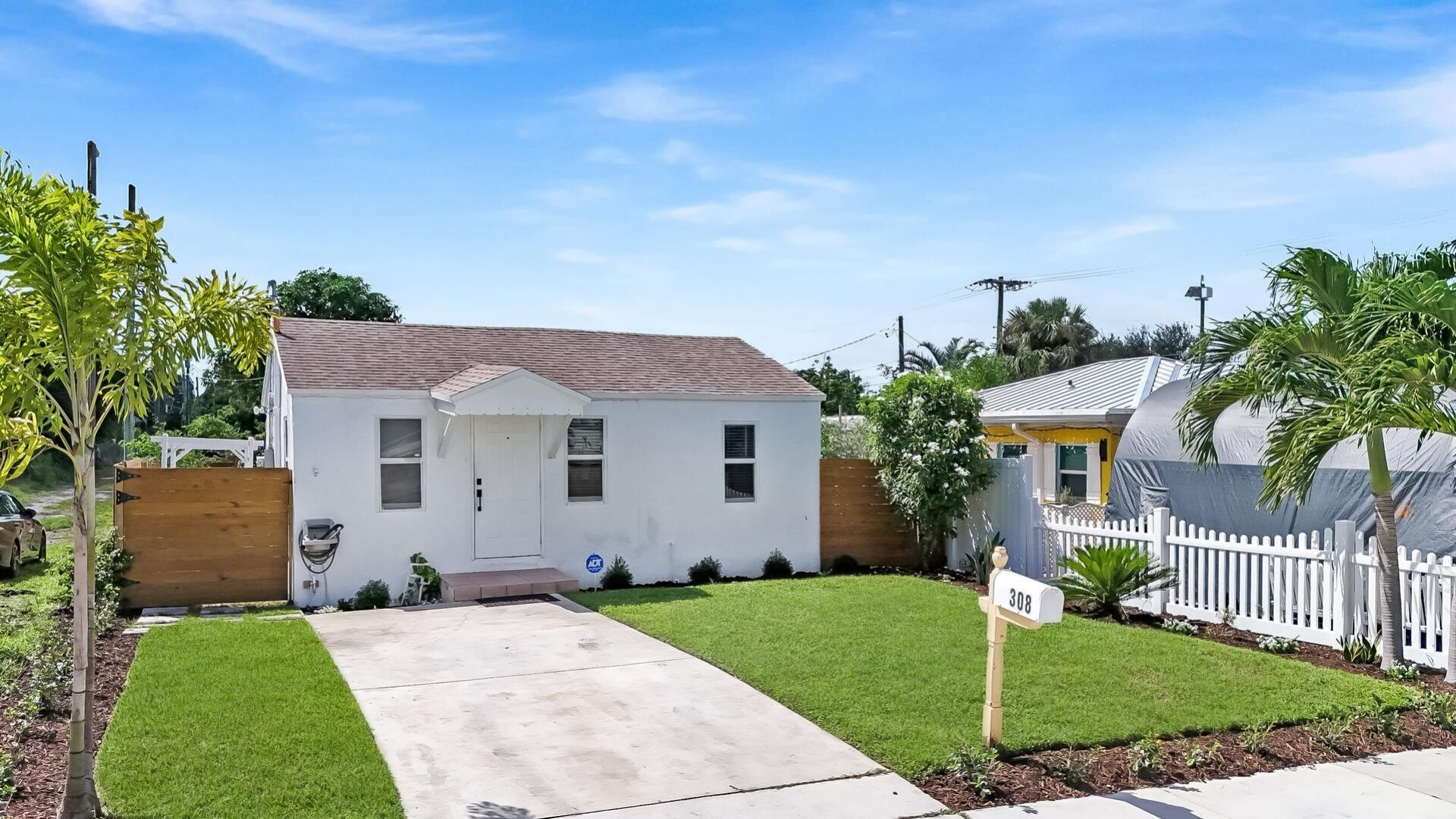 308 SW 1st Street, Delray Beach, FL 33444 Photo