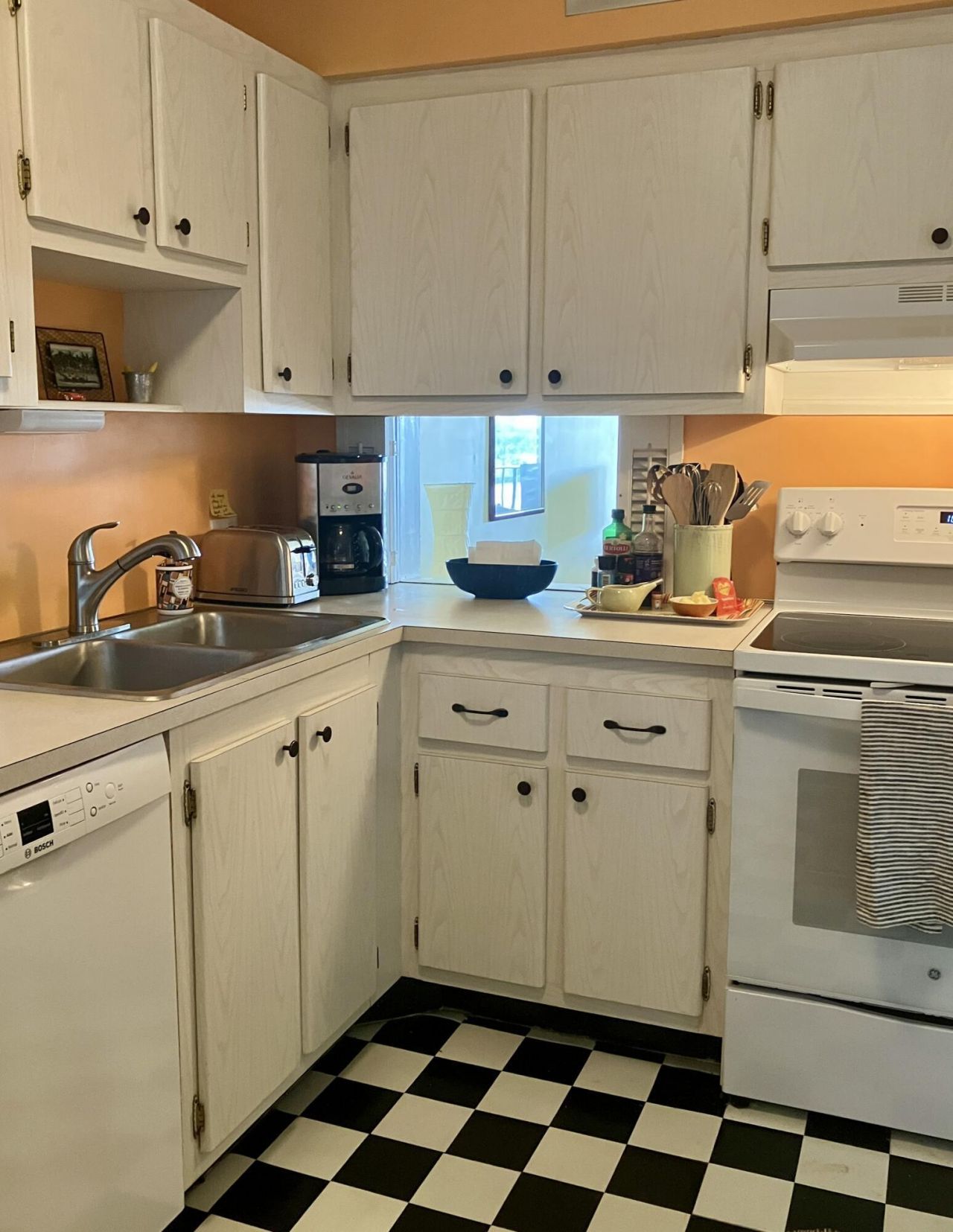 4254 Deste Court, Unit 305, Lake Worth, FL 33467 Photo