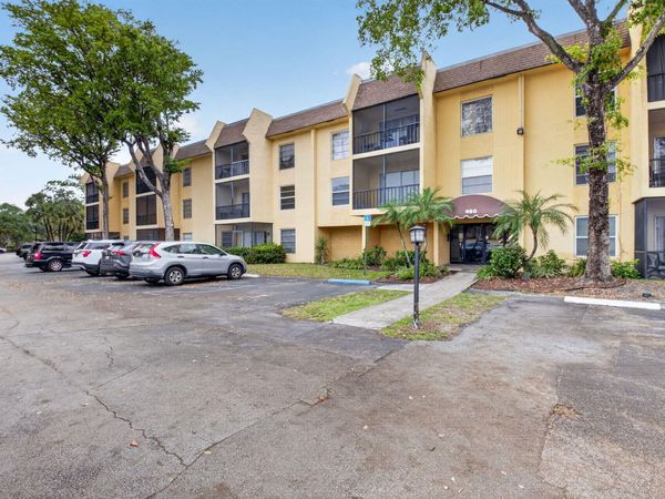 480 NW 20th Street, Unit 205, Boca Raton, FL 33431