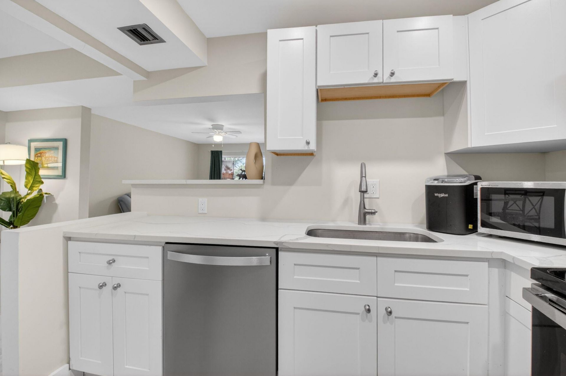 480 NW 20th Street, Unit 205, Boca Raton, FL 33431 Photo