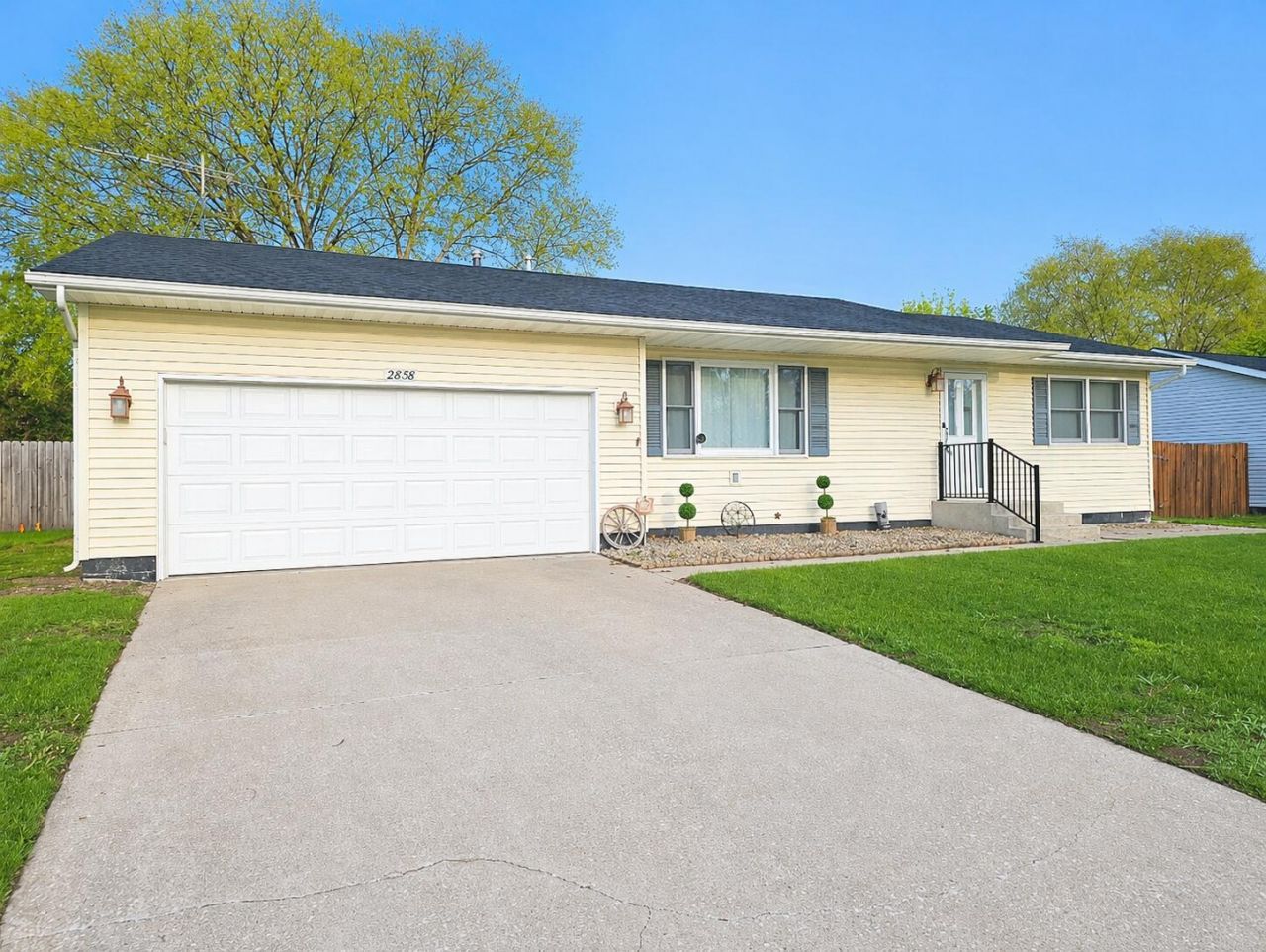 2858 Brown Street, Portage, IN 46368 Main Photo