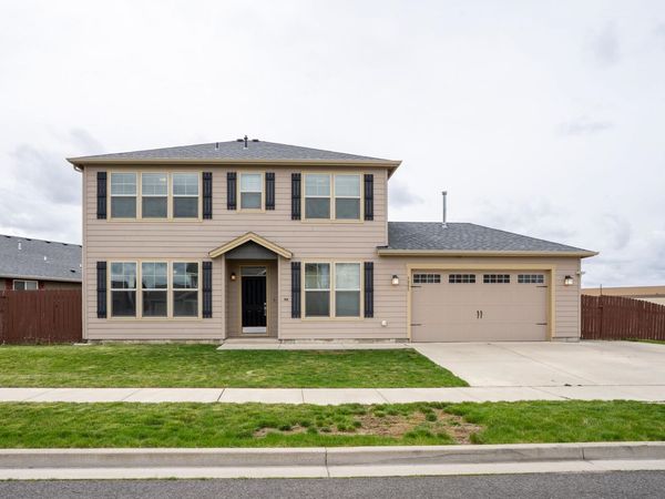 9005 W Silver St, Cheney, WA 99004