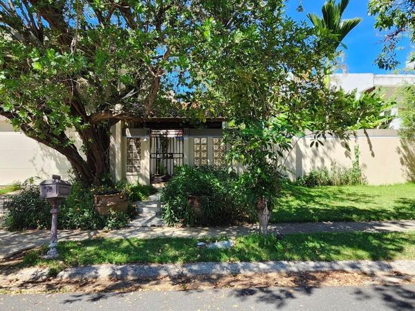22 SAN EDMUNDO, San Juan, PR 00927