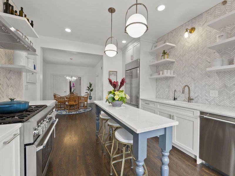 310 W 7th Avenue , Columbus, OH 43201 Photo 9