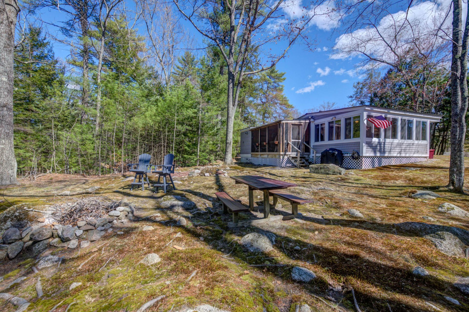 961 N High Street, Bridgton, ME 04009 Main Photo