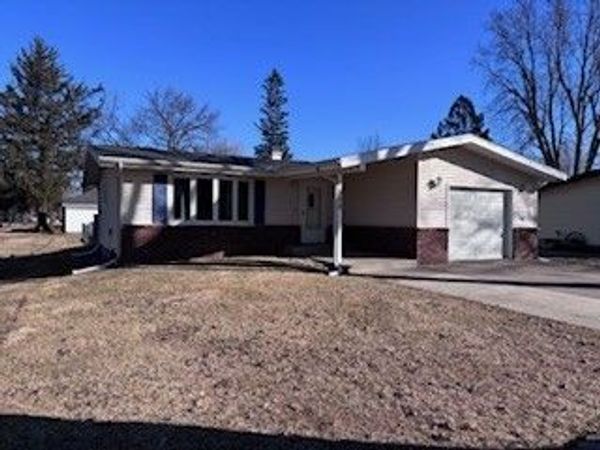 308 E South Street , Granville, IL 61326