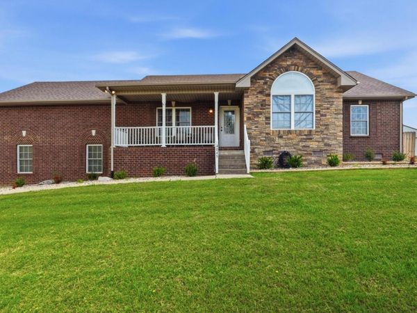 4045 Calista Rd , Cross Plains, TN 37049