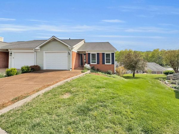 720 Mount Carmel Pl , Nashville, TN 37205