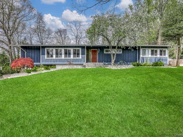 13 Gladwyne Court , Spring Valley, NY 10977