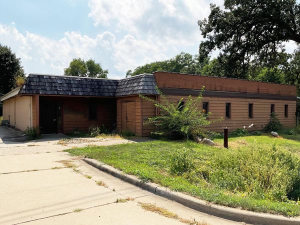 26341 U.S. 12, Sturgis, MI 49091