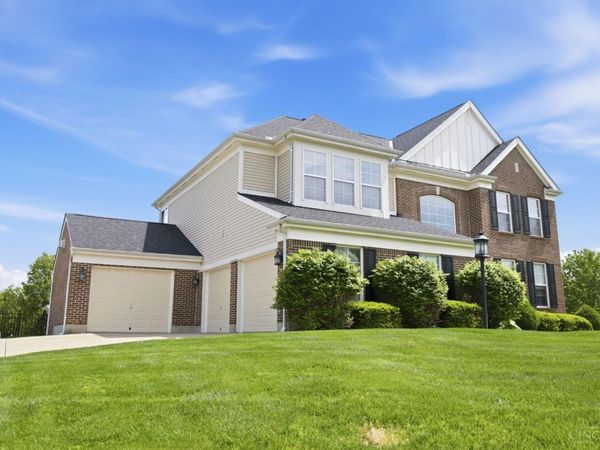 1220 Fox Hollow Drive, Lebanon, OH 45036