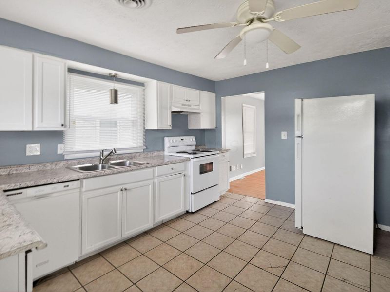 844 Westphal Avenue , Columbus, OH 43213 Photo 13