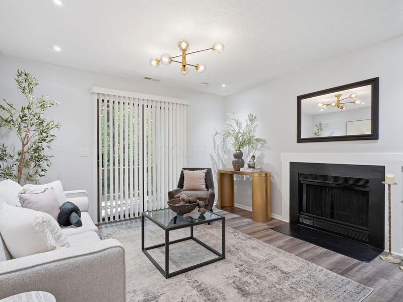 5334 Darlington Road, Unit DR5334, Columbus, OH 43220 Photo 3