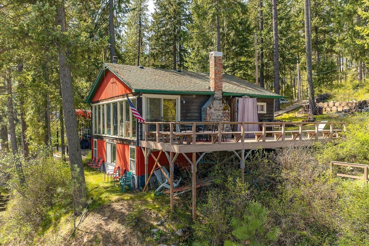 43989 Silver Beach Rd, Loon Lake, WA 99148 Main Photo