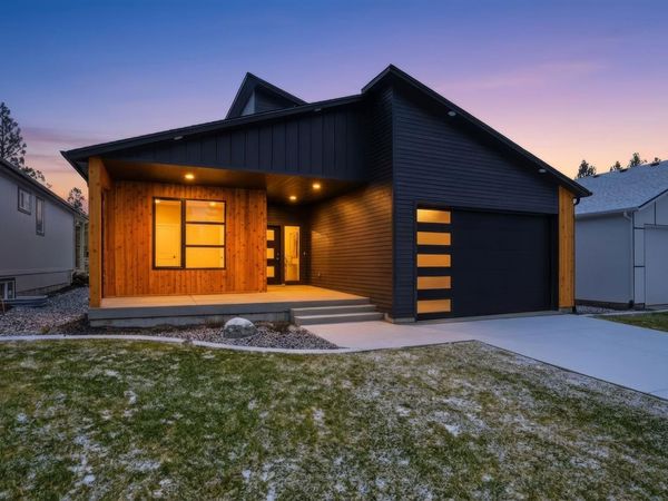 3335 S Morrill Ln, Spokane, WA 99223