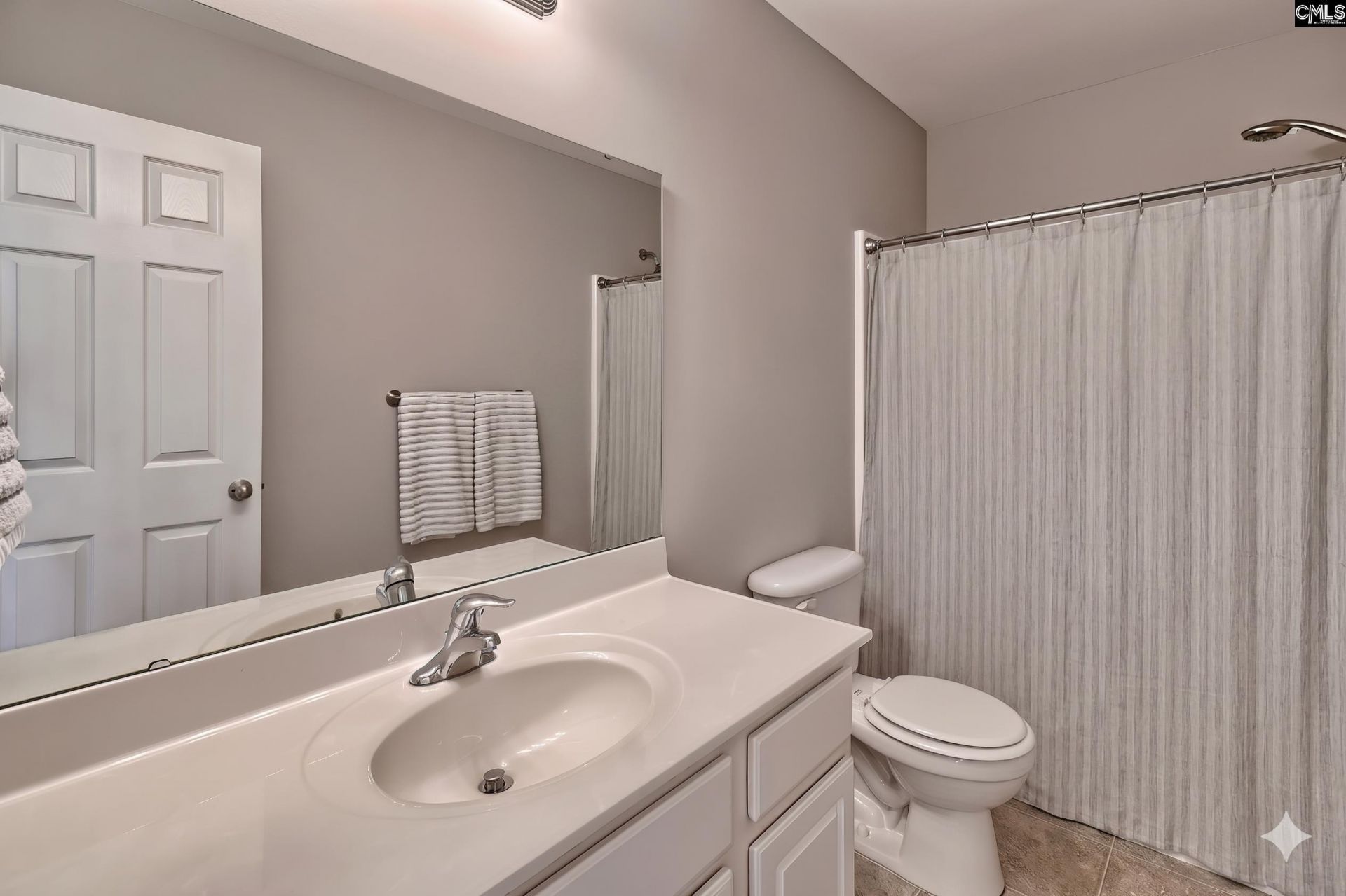 215 Eagle Pointe Drive  Photo 27