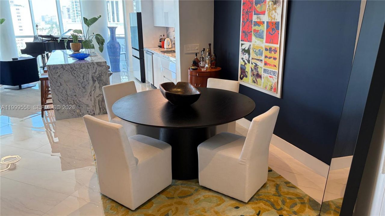 6301 Collins Ave, Unit 1207, Miami Beach, FL 33141 Photo