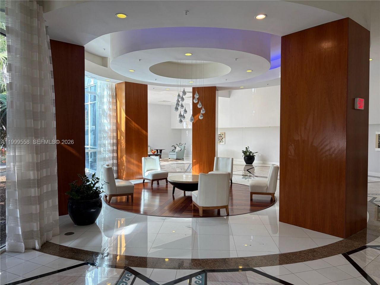 6301 Collins Ave, Unit 1207, Miami Beach, FL 33141 Photo