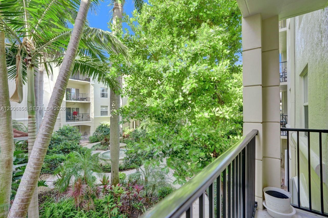 2220 Tuscany Way, Unit 2220, Boynton Beach, FL 33435 Photo