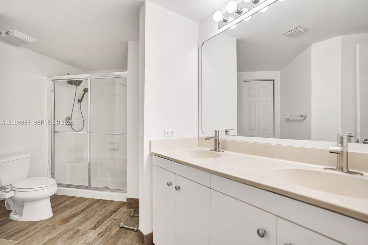 2220 Tuscany Way, Unit 2220, Boynton Beach, FL 33435 Photo