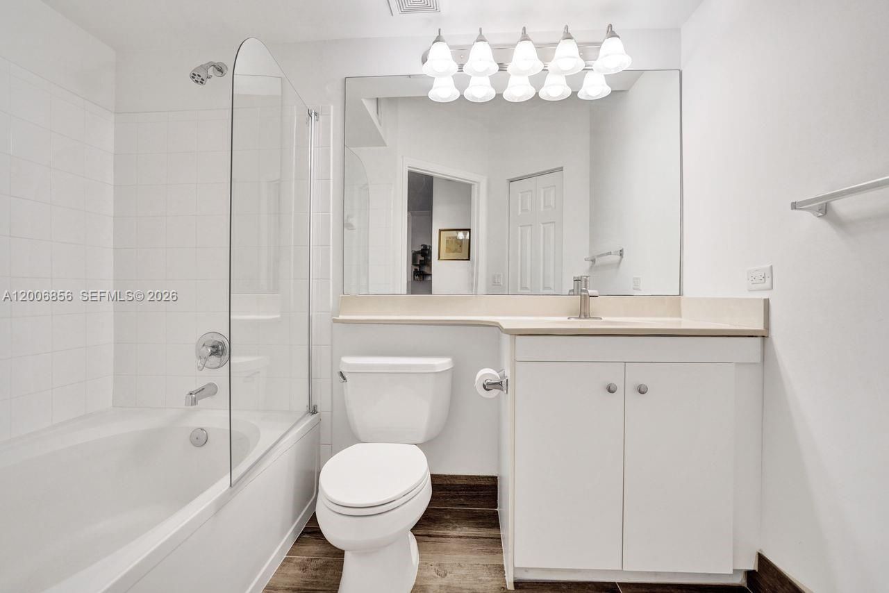 2220 Tuscany Way, Unit 2220, Boynton Beach, FL 33435 Photo