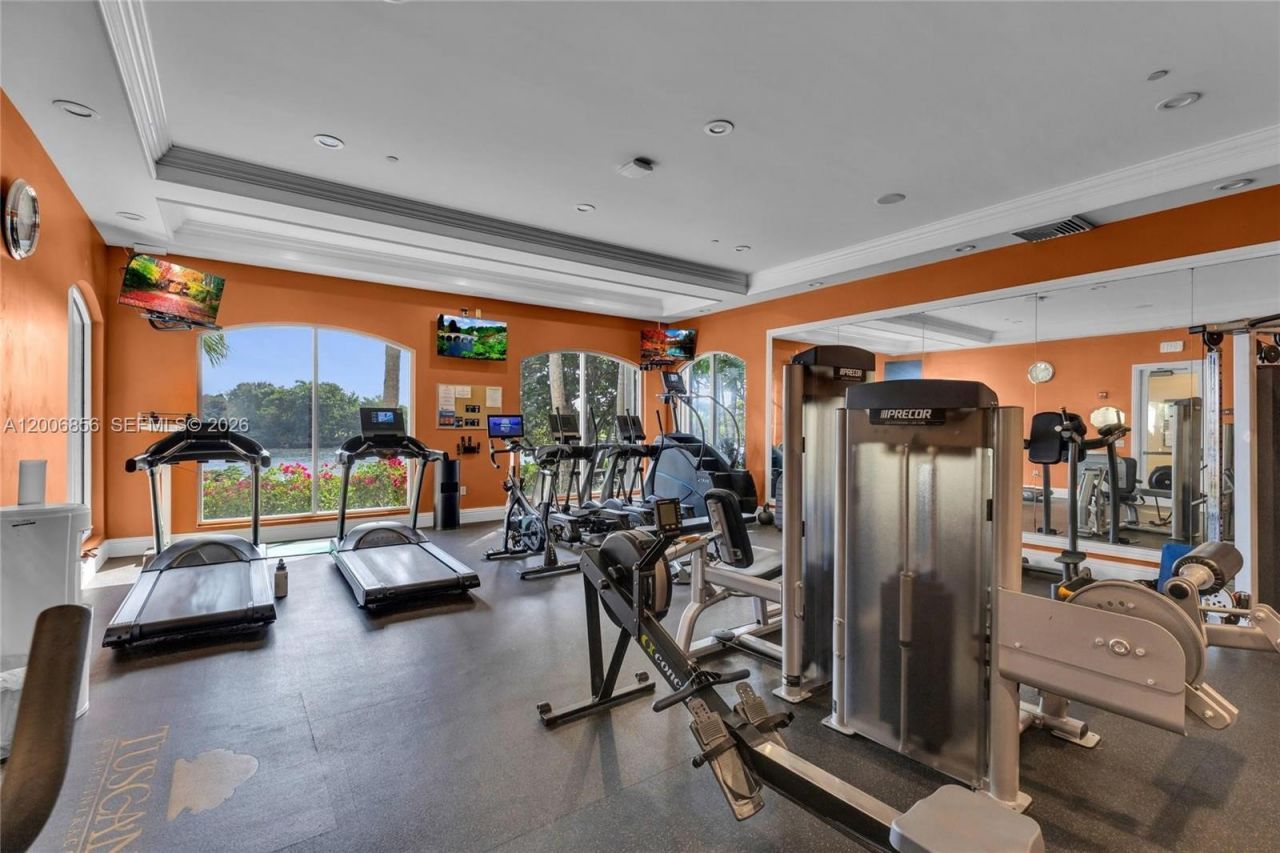 2220 Tuscany Way, Unit 2220, Boynton Beach, FL 33435 Photo