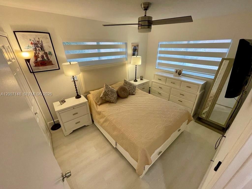 1149 NW 126th Pl, Miami, FL 33182 Photo
