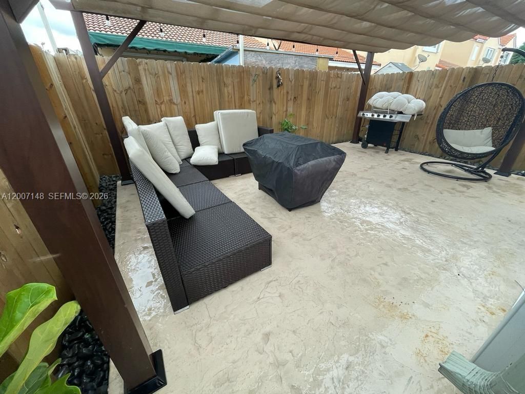 1149 NW 126th Pl, Miami, FL 33182 Photo