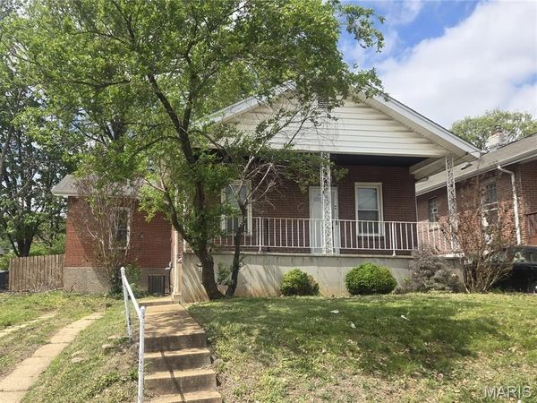1371 Louisville Avenue , St Louis, MO 63139