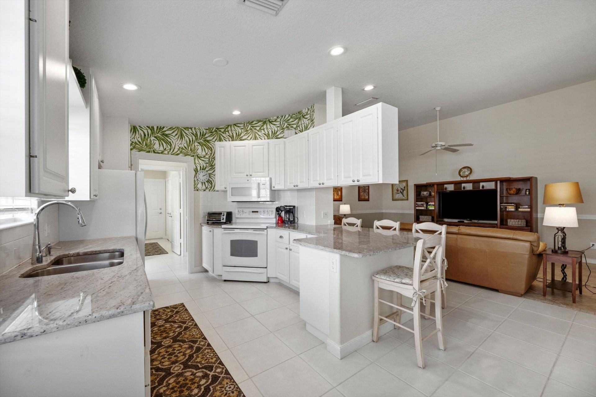 8558 SE Retreat Drive, Hobe Sound, FL 33455 Photo