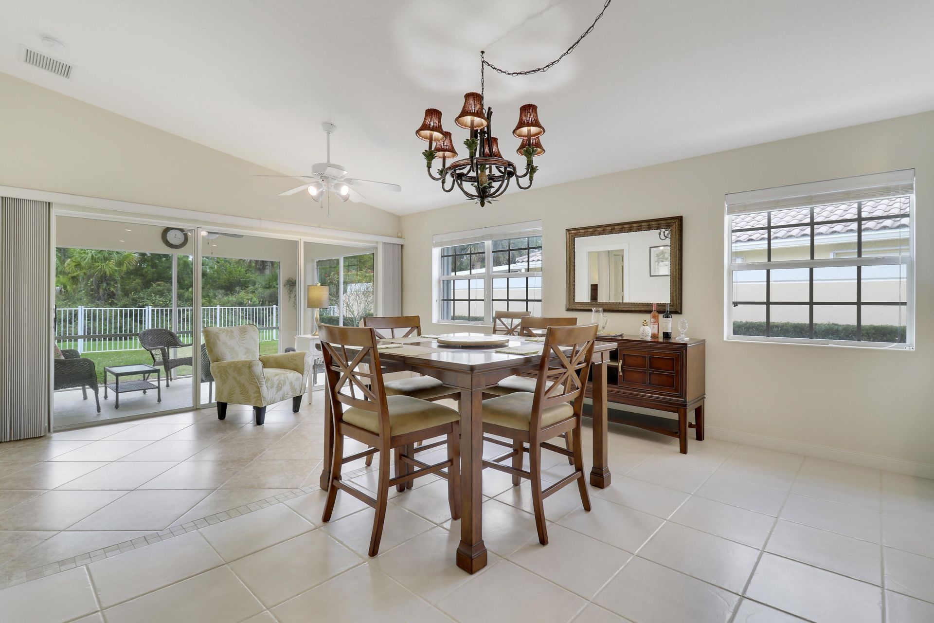 8558 SE Retreat Drive, Hobe Sound, FL 33455 Photo