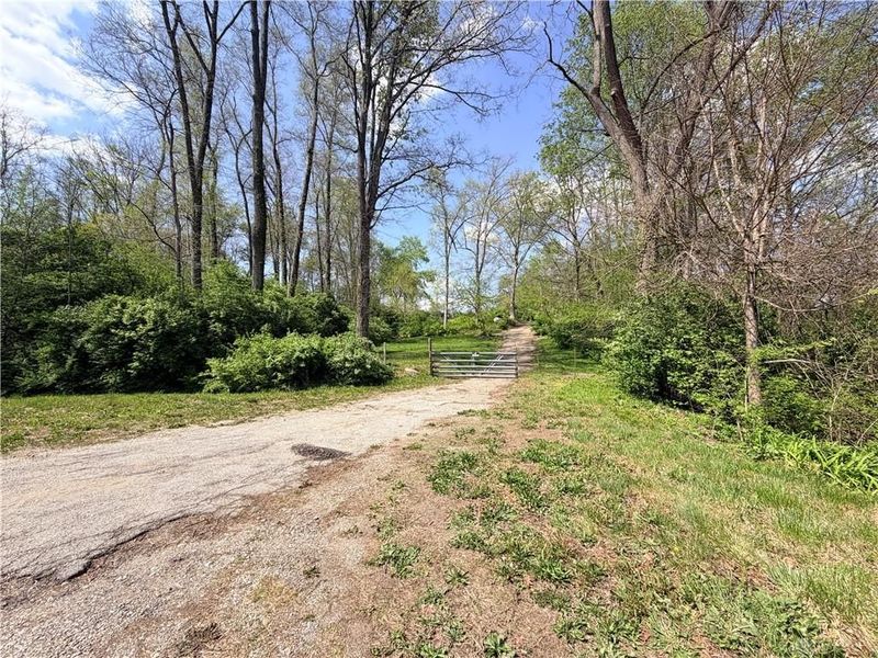 6599 W ST RT 121, New Paris, OH 45347 Photo 2