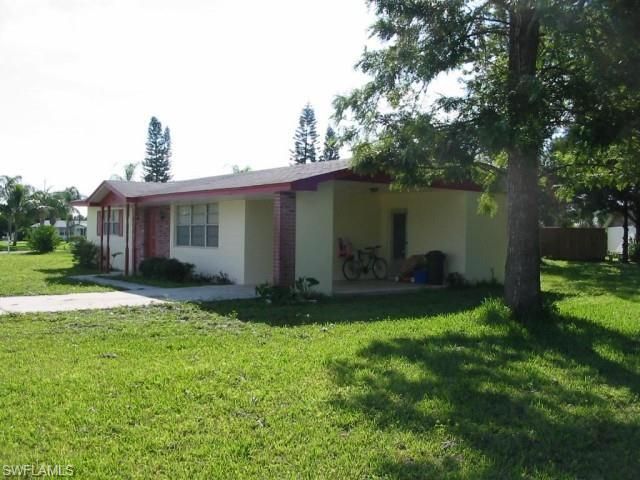 104 Contee Dr , Lehigh Acres, FL 33936 Main Photo