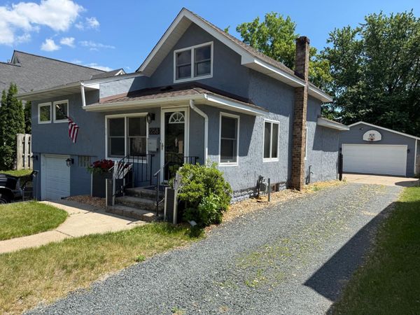 2258 11th Street, White Bear Lake, MN 55110