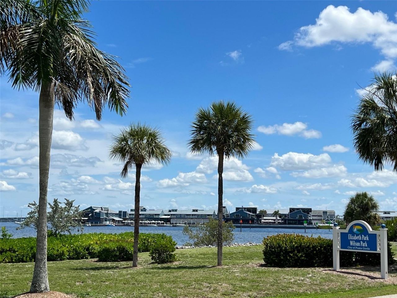 1477 Park Beach Circle, Unit 31, Punta Gorda, FL 33950 Photo